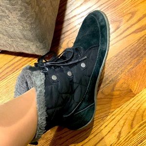 Columbia Omni-Tech Boot.